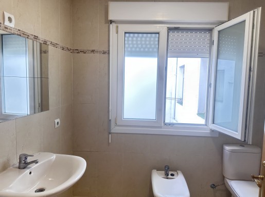 Piso con terrazas y vistas