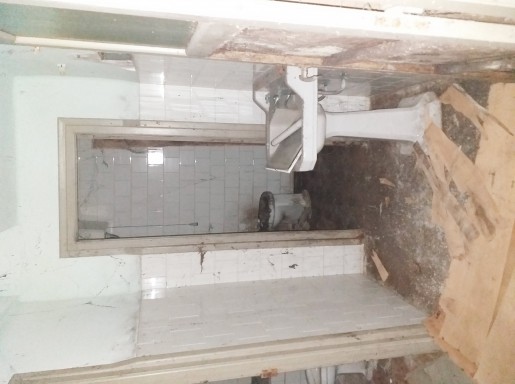 EXCELENTE LOCAL EN TORRELAVEGA