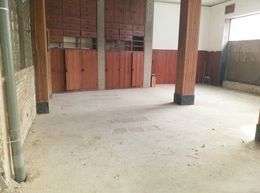 EXCELENTE LOCAL EN TORRELAVEGA