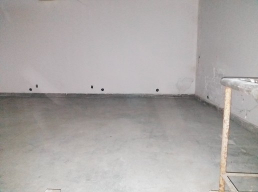 EXCELENTE LOCAL EN TORRELAVEGA