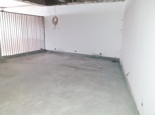 EXCELENTE LOCAL EN TORRELAVEGA