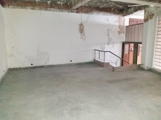 EXCELENTE LOCAL EN TORRELAVEGA