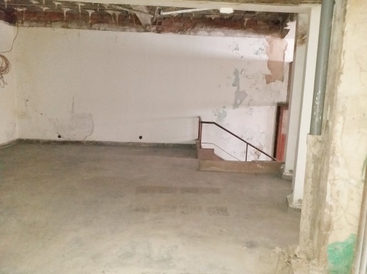 EXCELENTE LOCAL EN TORRELAVEGA