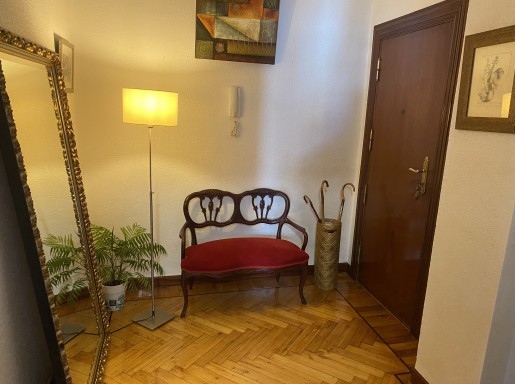 piso con garaje cerrado  