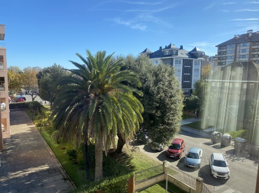 piso con garaje cerrado  