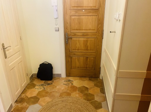 PISO REFORMADO EN PTO. CHICO.