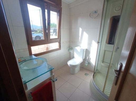 Casa para entrar con Porche 