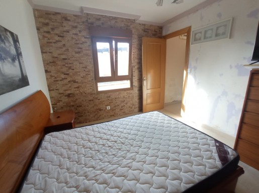 Casa para entrar con Porche 