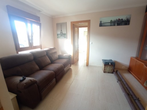 Casa para entrar con Porche 