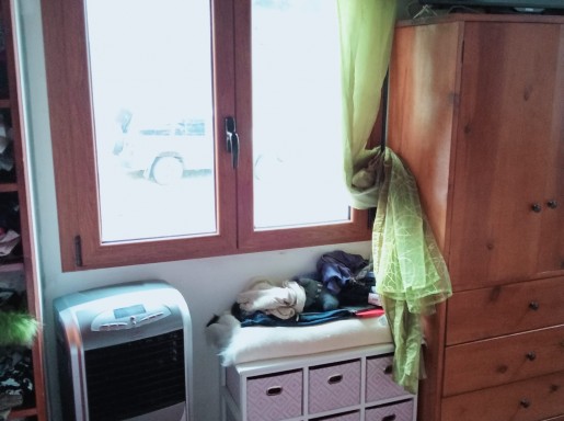 Casa piedra  garaje y jardin