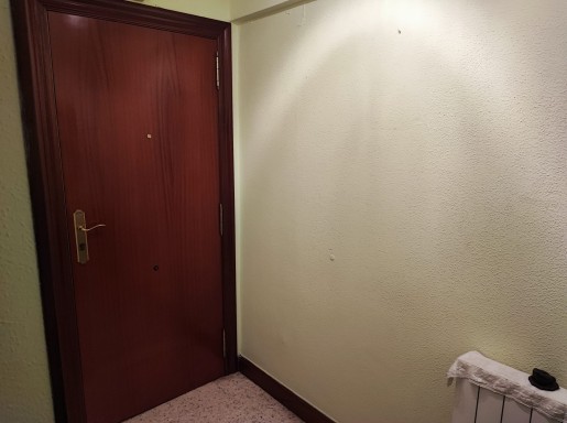 Piso amplio 3 habitaciones