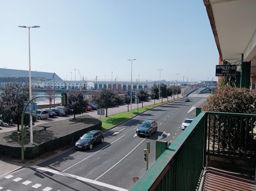 Piso amplio 3 habitaciones