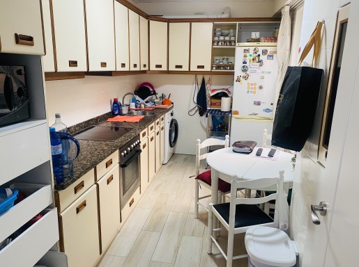 PISO REFORMADO CON TRASTERO