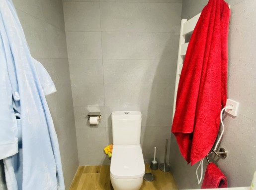 Piso 2 habitaciones 2 baños