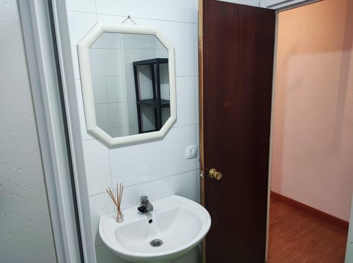 Piso en venta en Santander con 3 habitaciones, 1 baños y 100 m2 por 310.000 €