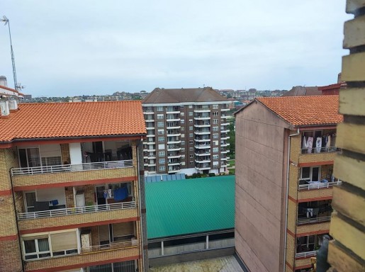 Piso en venta en Santander con 3 habitaciones, 1 baños y 100 m2 por 310.000 €