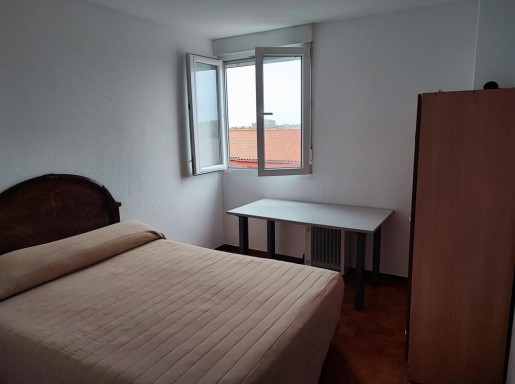 Piso en venta en Santander con 3 habitaciones, 1 baños y 100 m2 por 310.000 €