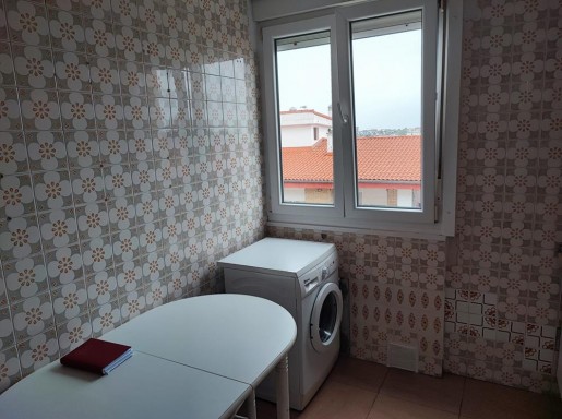 Piso en venta en Santander con 3 habitaciones, 1 baños y 100 m2 por 310.000 €