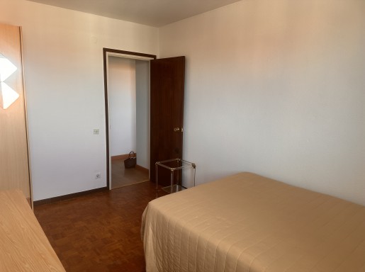 Piso en venta en Santander con 3 habitaciones, 1 baños y 100 m2 por 310.000 €