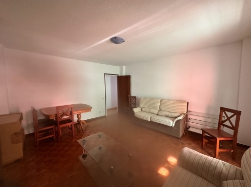 Piso en venta en Santander con 3 habitaciones, 1 baños y 100 m2 por 310.000 €