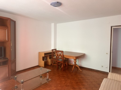 Piso en venta en Santander con 3 habitaciones, 1 baños y 100 m2 por 310.000 €