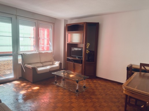 Piso en venta en Santander con 3 habitaciones, 1 baños y 100 m2 por 310.000 €