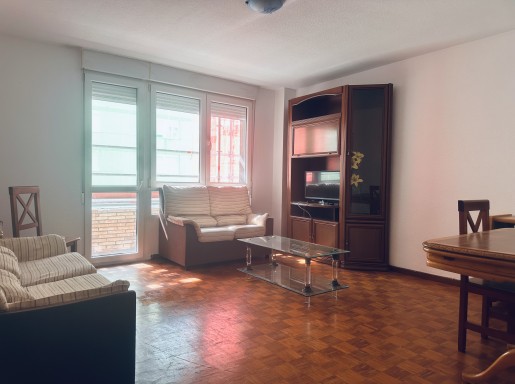 Piso en venta en Santander con 3 habitaciones, 1 baños y 100 m2 por 310.000 €