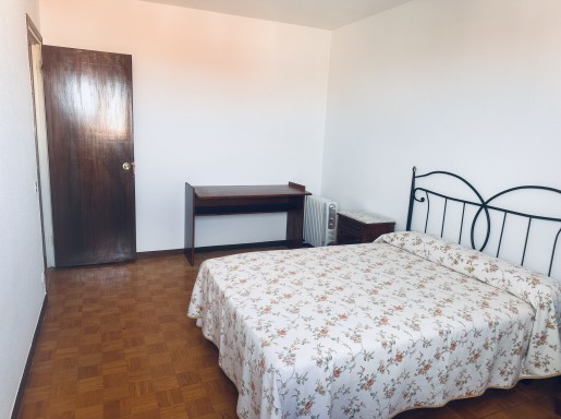 Piso en venta en Santander con 3 habitaciones, 1 baños y 100 m2 por 310.000 €