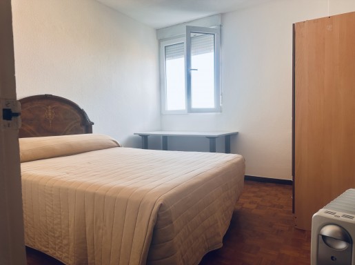 Piso en venta en Santander con 3 habitaciones, 1 baños y 100 m2 por 310.000 €