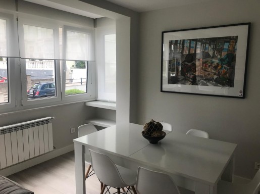 EXCELENTE VIVIENDA REFORMADA .