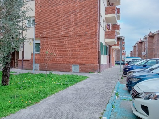 piso con aparcm 2 habitaciones