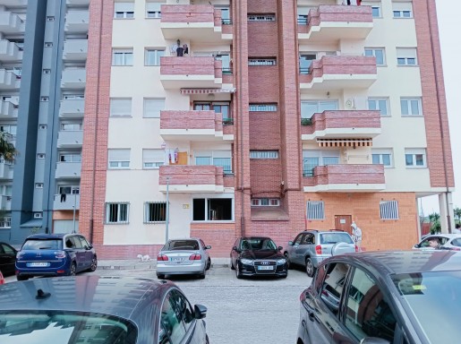 piso con aparcm 2 habitaciones