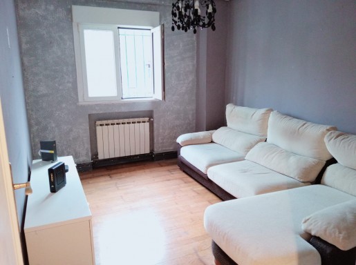 piso con aparcm 2 habitaciones