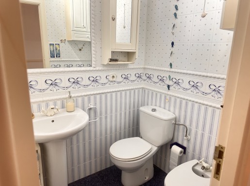 Piso con terraza 3 habitacione