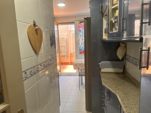 Piso con terraza 3 habitacione