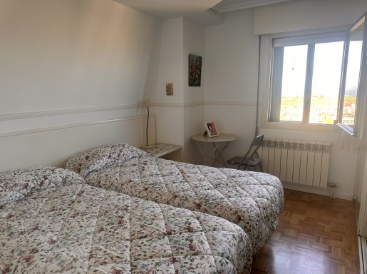 Piso con terraza 3 habitacione