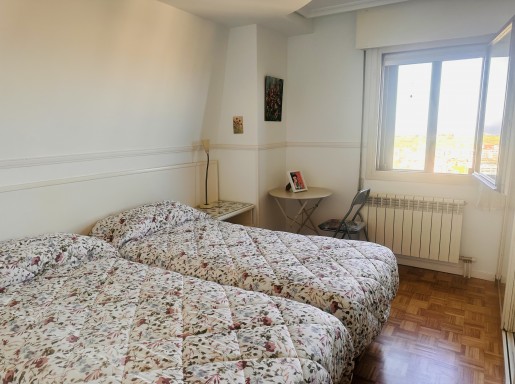 Piso con terraza 3 habitacione