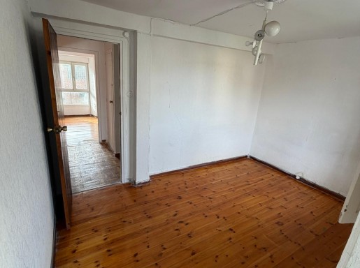 casa de piedra amplia