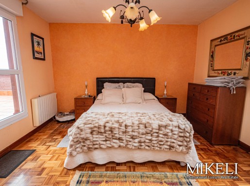 Pios con terraza y 3 habita