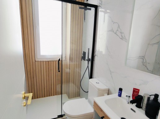 Piso reformado zona ajardinada