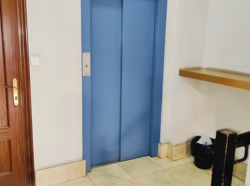 Duplex  reformado con garaje 