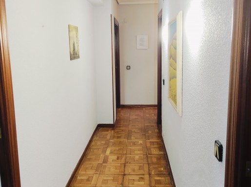 VIVIENDA CON GARAJE Y TRASTERO