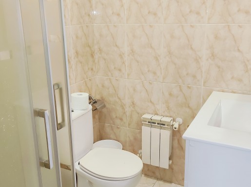 VIVIENDA CON GARAJE Y TRASTERO