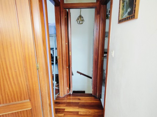 piso 3 habitaciones y 2 baños