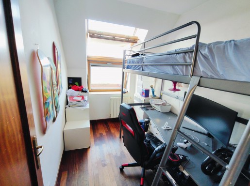 piso 3 habitaciones y 2 baños