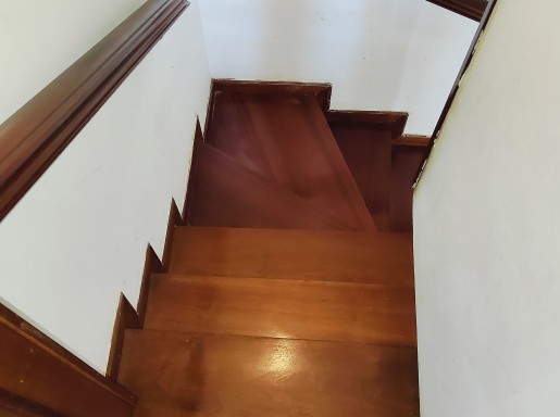 piso 3 habitaciones y 2 baños