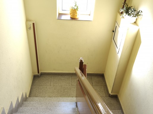 piso 3 habitaciones y 2 baños